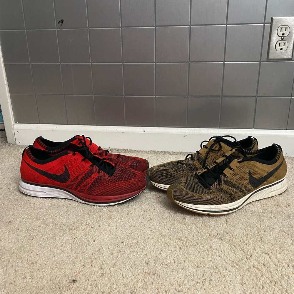 2 pairs of Nike Flyknit Trainer